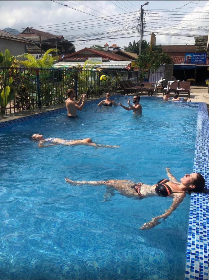Vang Vieng Freedom Hostel 2 Kültér fotó